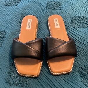 Steve Madden slide/studded sandals